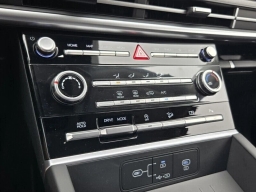 Hyundai Santa Fe SE FWD 2026