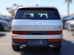 Hyundai Santa Fe SE FWD 2026