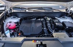 Hyundai Santa Fe SE FWD 2026