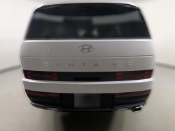 Hyundai Santa Fe SE FWD 2026