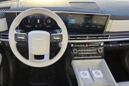 Hyundai Santa Fe SE FWD 2026