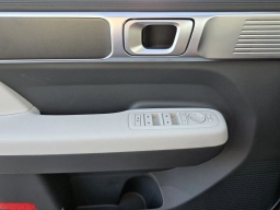 Hyundai Santa Fe SE FWD 2026