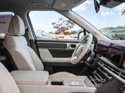 Hyundai Santa Fe SE FWD 2026