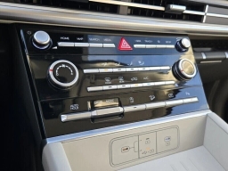 Hyundai Santa Fe SE FWD 2026