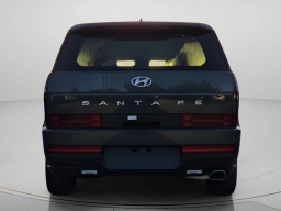 Hyundai Santa Fe SE FWD 2026
