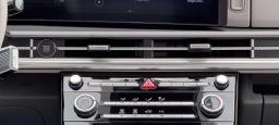 Hyundai Santa Fe SE FWD 2026