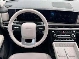 Hyundai Santa Fe SE FWD 2026