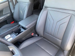 Hyundai Santa Fe Hybrid SEL FWD 2026