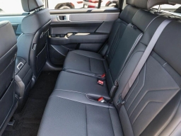 Hyundai Santa Fe SEL FWD 2026