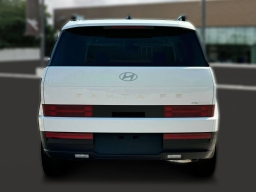 Hyundai Santa Fe Hybrid SEL AWD 2025