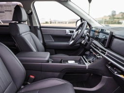 Hyundai Santa Fe SEL AWD 2026