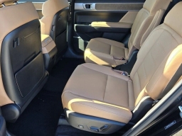 Hyundai Santa Fe Limited FWD 2026