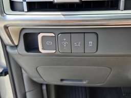 Hyundai Santa Fe Limited FWD 2026