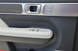 Hyundai Santa Fe Limited FWD 2026
