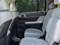 Hyundai Santa Fe Limited 6P FWD 2026
