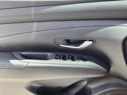 Hyundai Santa Cruz SE FWD 2026