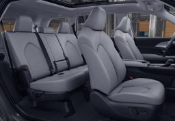 Toyota Grand Highlander XLE FWD (Natl) 2026