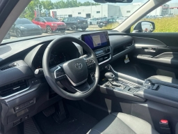 Toyota Grand Highlander XLE AWD (Natl) 2026