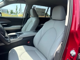 Toyota Grand Highlander XLE AWD (Natl) 2026