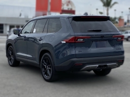 Toyota Grand Highlander Platinum AWD (Natl) 2026