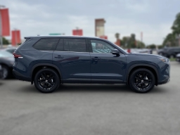 Toyota Grand Highlander Platinum AWD (Natl) 2026
