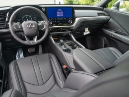 Lexus TX TX 500h F SPORT Performance Premium AWD 2026