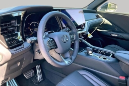 Lexus TX TX 500h F SPORT Performance Premium AWD 2026