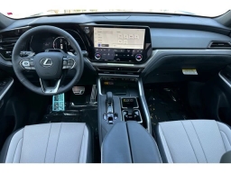 Lexus TX TX 500h F SPORT Performance Premium AWD 2026