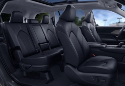 Toyota Grand Highlander Hybrid Limited AWD (Natl) 2026