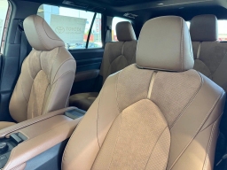 Toyota Grand Highlander Hybrid MAX Platinum AWD (Natl) 2026