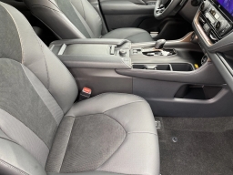 Toyota Grand Highlander Hybrid MAX Limited AWD (Natl) 2026