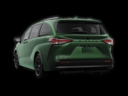 Toyota Sienna Woodland Edition AWD 7-Passenger (Natl) 2026