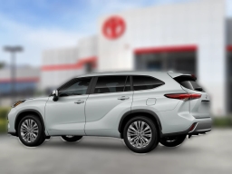 Toyota Highlander Hybrid Platinum AWD (Natl) 2026