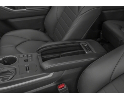 Toyota Highlander Hybrid XLE AWD (Natl) 2026
