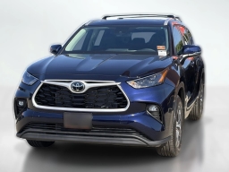 Toyota Highlander XLE AWD (Natl) 2026