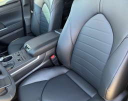 Toyota Highlander XLE AWD (Natl) 2026