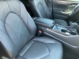Toyota Highlander Platinum AWD (Natl) 2026