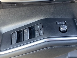 Toyota Highlander Platinum AWD (Natl) 2026