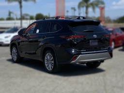 Toyota Highlander Platinum AWD (Natl) 2026