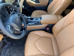 Toyota Highlander Platinum AWD (Natl) 2026