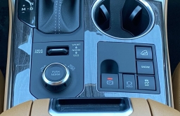 Toyota Highlander Platinum AWD (Natl) 2026
