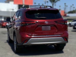 Toyota Highlander Platinum AWD (Natl) 2026