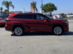 Toyota Highlander Platinum AWD (Natl) 2026