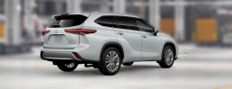 Toyota Highlander Platinum AWD (Natl) 2026