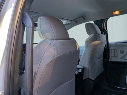 Toyota Sienna LE AWD 8-Passenger (Natl) 2026