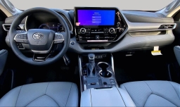 Toyota Highlander Hybrid Limited AWD (Natl) 2026