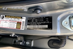 Toyota Highlander Hybrid Limited AWD (Natl) 2026