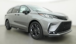 Toyota Sienna XSE FWD 7-Passenger (Natl) 2026