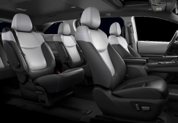 Toyota Sienna XSE AWD 7-Passenger (Natl) 2026