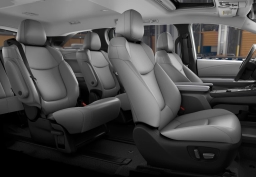 Toyota Sienna XLE FWD 8-Passenger (Natl) 2026